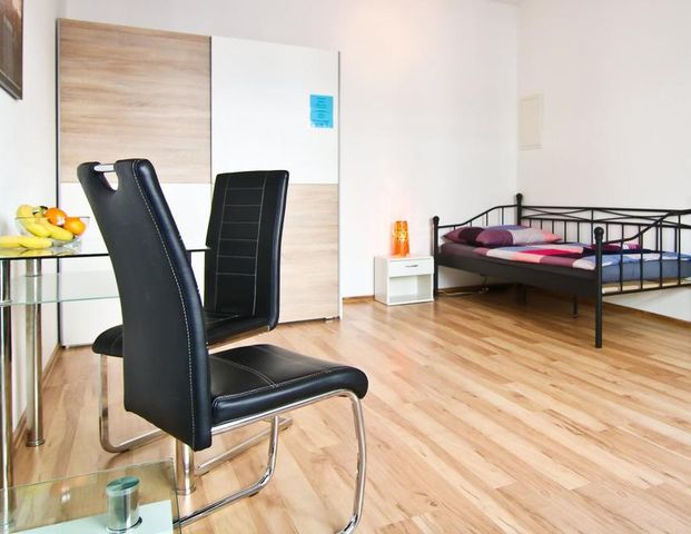 Schöne, voll möblierte Wohnung im Hochparterre in Köln Nippes - Foto 1