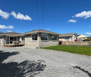 Modern living in Bishopdale - Photo 5