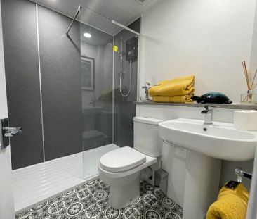 1 bedroom flat to rent - Photo 4