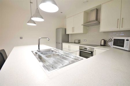 City South, Manchester City Centre, 39 City Road East, Manchester, M15 4QD - Photo 3