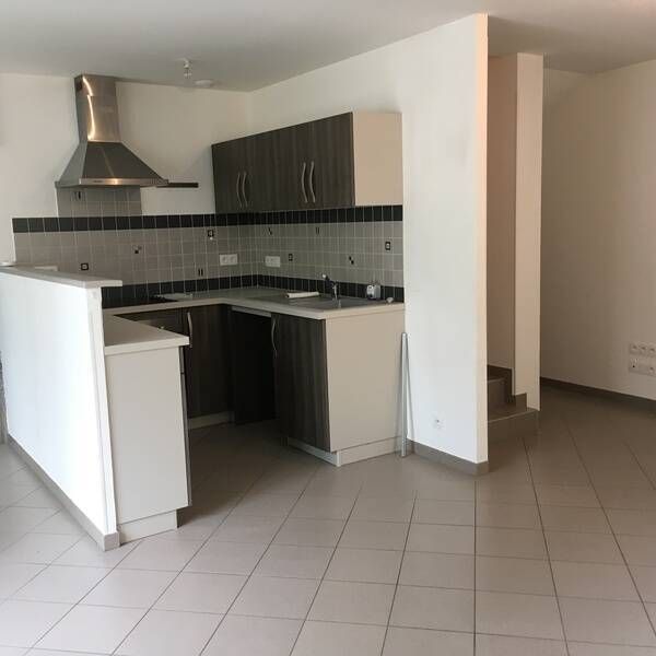 Location maison 4 pièces à Aurel (26340) - Photo 1