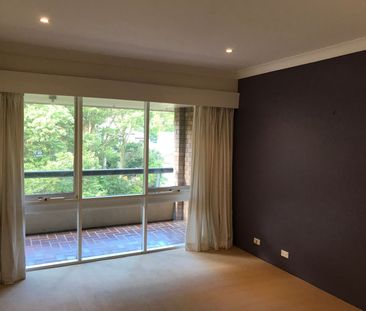 UNIQUE GATED LOW-RISE SECURITY COMPLEX - A QUALITY 2 BEDROOM APARTM... - Photo 1