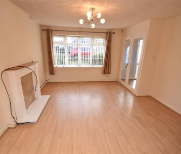 Kingfisher Way, Saughall Massie - Photo 1