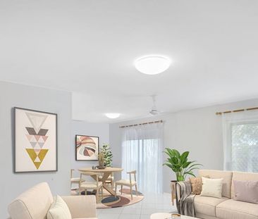 Low maintenance duplex living at his best! - Photo 3