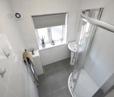 1 bedroom house of multiple occupation to rent - Photo 6