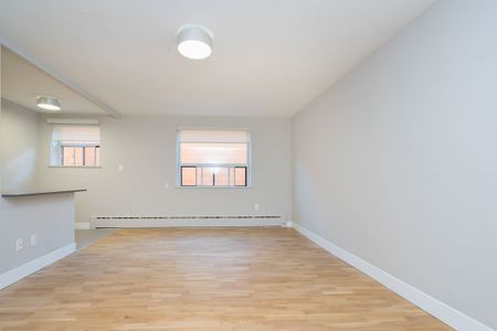 1420 Kingston Road - Photo 5