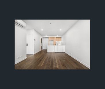 LUXURY LIVING APARTMENT IN IVANHOE - Photo 3