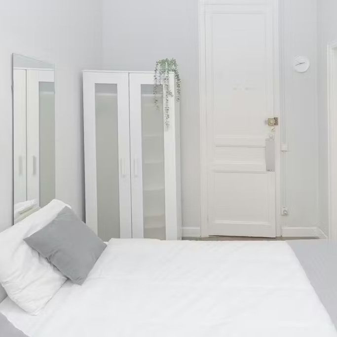 Carrer de València, Barcelona, Catalonia 08011 - Photo 1