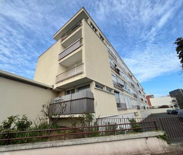 Location Appartement 1 pièce Meublé 31m² ANTONY 92160 - Photo 6