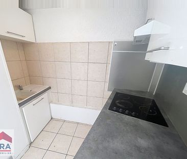 A louer Marseille 13004 BLANCARDE MONTOLIVER Type 1/2 - Photo 2