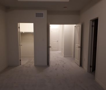 For Lease - 2080 Coppermine Street, Oshawa, Ontario - Photo 5