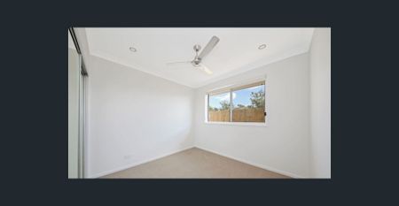 Peaceful Family Home - Photo 3