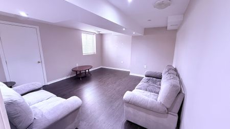 For Lease - 39 Laurentide Crescent, Brampton, Ontario - Photo 4
