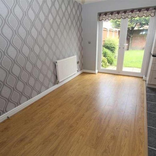 Newick Park, Westvale, Kirkby, L32 - Photo 1