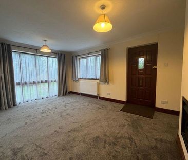 2 bedroom bungalow to rent - Photo 2