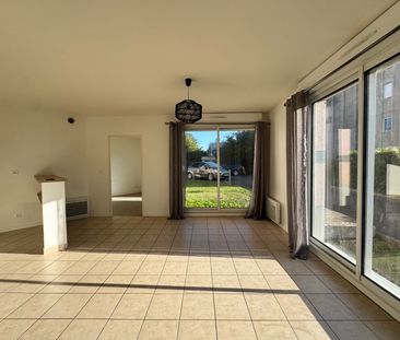 Location Appartement 2 pièces 40m² ORLEANS 45000 - Photo 2