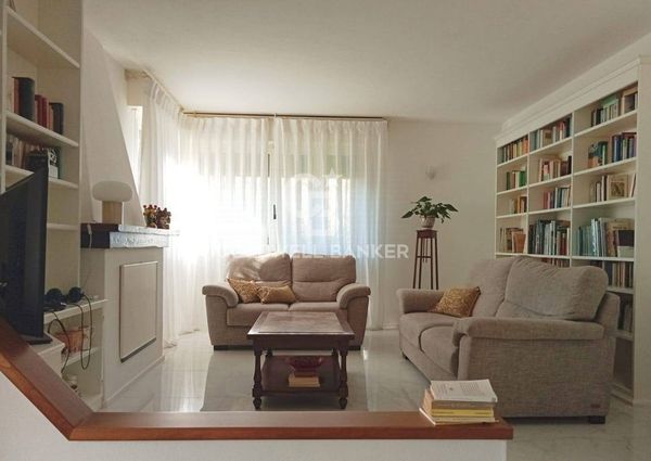 via francesco carrara, 20, Forte dei Marmi, Tuscany 55042