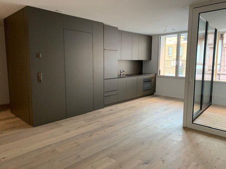 APARTMENT WITH FRAMING - Place de la Gare 4a, 2.5-room apartment - Foto 4