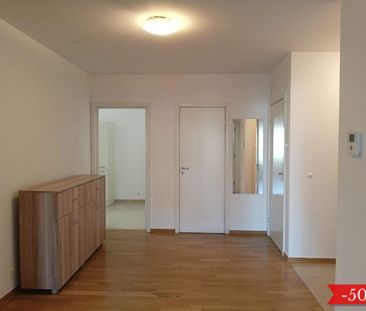 Warszawa, Śródmieście, Grzybowska - Photo 6