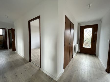 Location Appartement 4 pièces 90m² REQUISTA 12170 - Photo 5