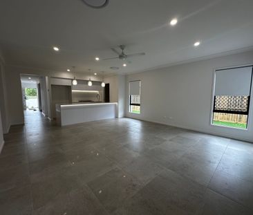 Jazz up your world, this property will be the envy of your friends! - Photo 1