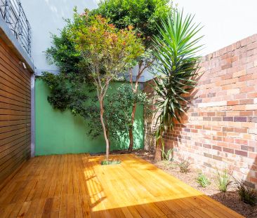 Charming Two Bedroom Home - Photo 6