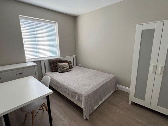 7 bedroom house share to rent - Photo 1