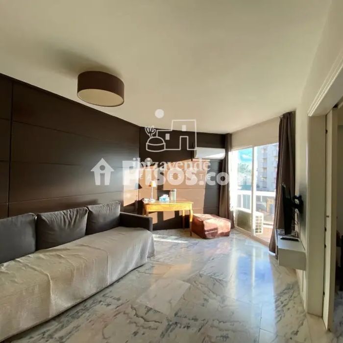 Piso en alquiler en Carrer de l'Illa Negra - Foto 1