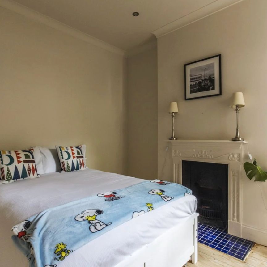 Room in a Shared House, Glenroy St, W12 - Photo 1