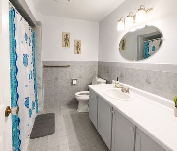 For Lease - 7 Fontainbleau Drive Unit# A, Toronto, Ontario - Photo 6