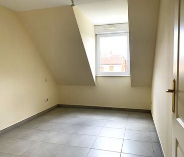 3P DERNIER ETAGE ASCENSEUR ET STATIONNEMENTS - Photo 5