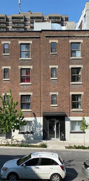 Studio (1.5) - 3429-3431 Rue St-Andre, Montréal - Photo 2