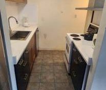 2 Beds 1 Bath - Photo 4