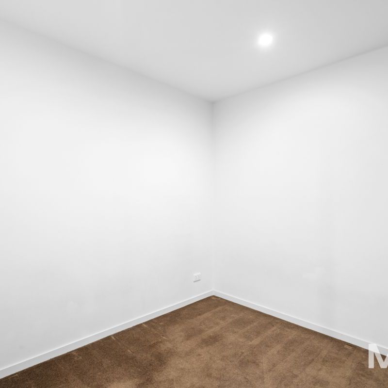 3603/8 Sutherland Street, Melbourne - Photo 1