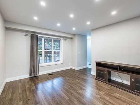 For Lease - 318 Elderberry Street, Orangeville, Ontario - Photo 3