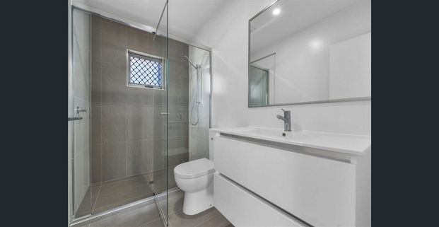 QUALITY 3 BEDROOM TOWN HOME IN HIGHLY SORT AFTER LOCATION - Photo 1