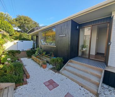 Room Only, 12 Ridge Lane, Central NP - Photo 2
