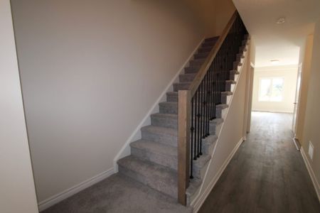 620 Colborne St W, unit 47- Lease - Photo 2