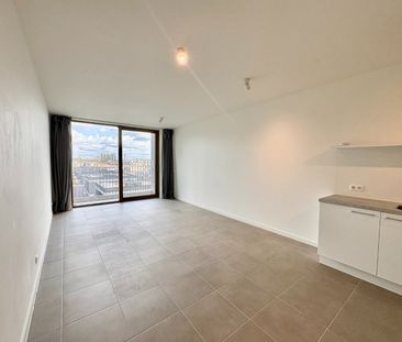 Studio met terras in residentie LEFT - Photo 1