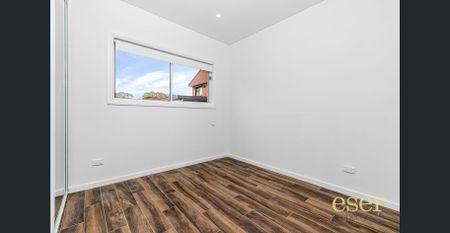 Modern Living in a Prime Greystanes Location - Photo 2