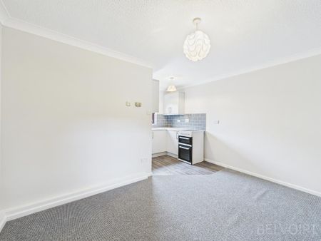 1 bedroom flat to rent - Photo 5