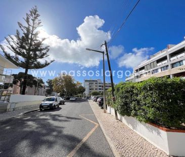 3 room luxury Apartment for rent in Cascais, Portugal - Photo 2