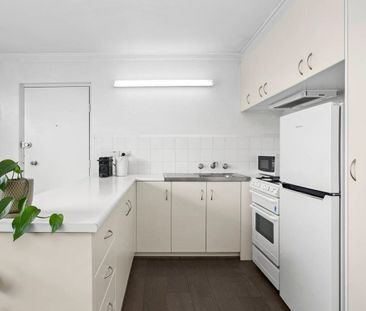 5/90 Hambleton Street, Middle Park - Photo 2