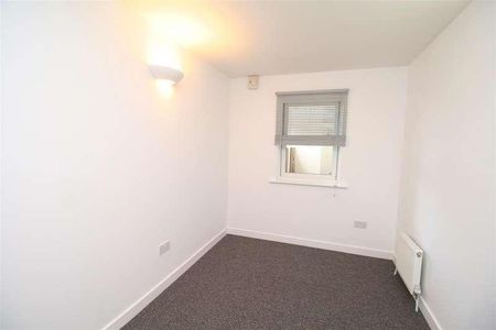 Emma Place, Plymouth, PL1 - Photo 4