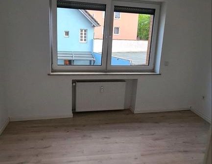 ALLES NEU!! 3-Zi.-Whg. + Balkon in Lev Wiesdorf - Foto 1