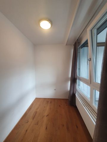 Besondere 2-Zimmer-Wohnung mitten im Herzen von Dornbirn mit großer Terrasse - Photo 3