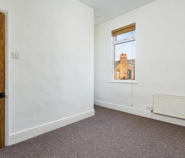 2 bedroom detached house to rent - Photo 4