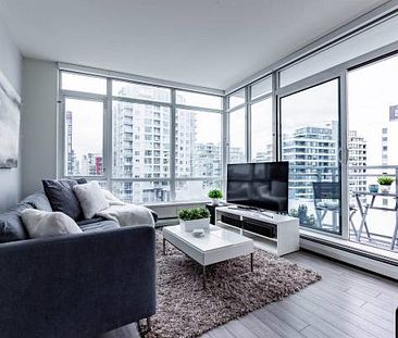 Modern 2-Bedroom Apartment in Olympic Village, False Creek – Oct Start - Photo 1