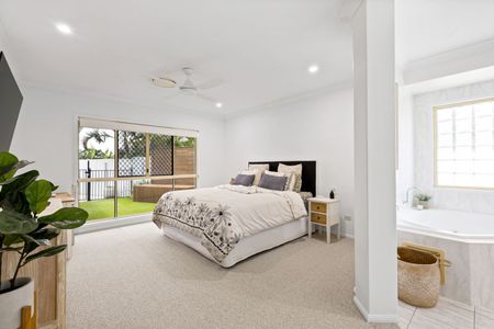 Coastal Comfort at Its Best - Photo 5