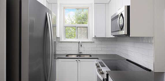 Albert Apartments - Photo 2